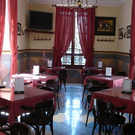 Hotel Villa Maria 카브라 외부 사진