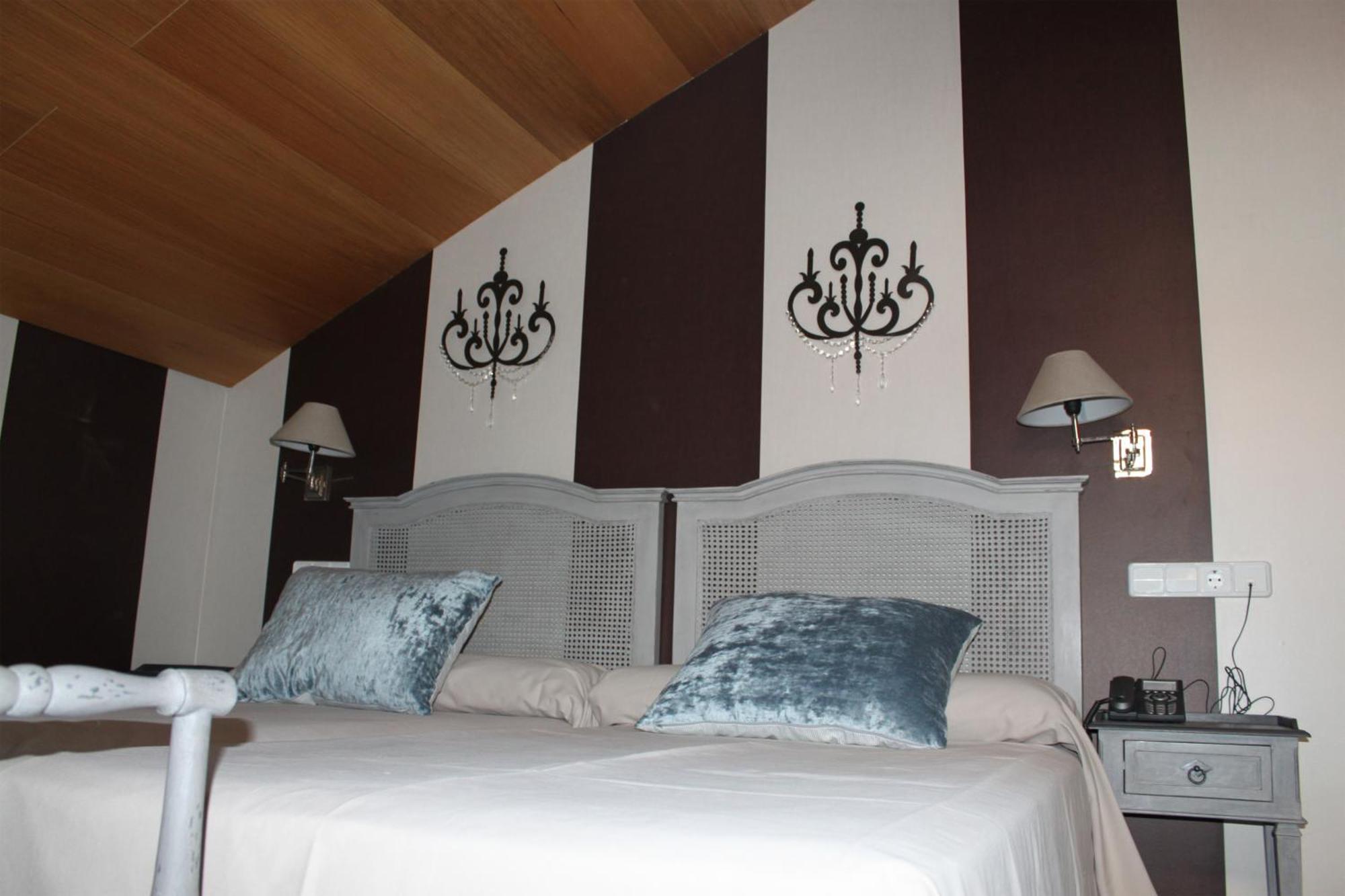 Hotel Villa Maria 카브라 외부 사진